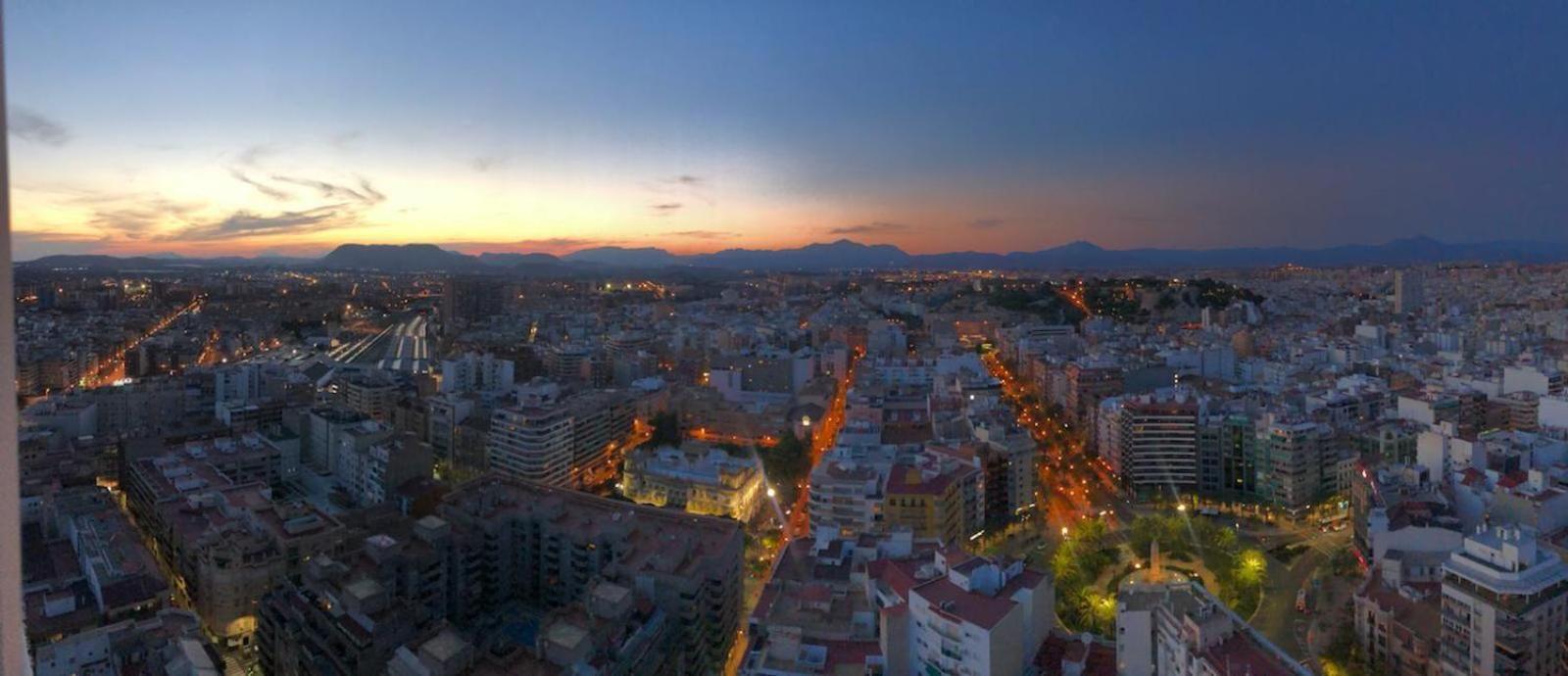 Apartment In City Center Alicante Exterior foto